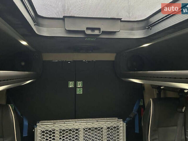 Черный Мерседес Sprinter, объемом двигателя 3 л и пробегом 345 тыс. км за 74900 $, фото 20 на Automoto.ua