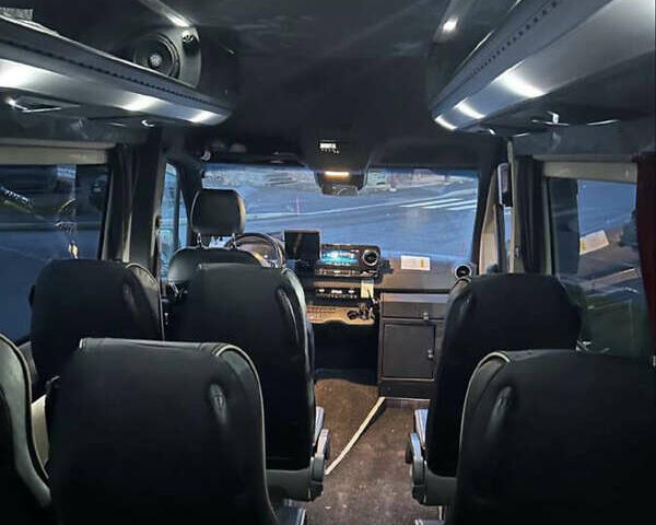 Черный Мерседес Sprinter, объемом двигателя 3 л и пробегом 345 тыс. км за 74900 $, фото 18 на Automoto.ua