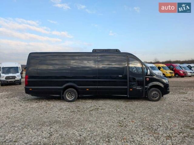 Чорний Мерседес Sprinter, об'ємом двигуна 3 л та пробігом 245 тис. км за 105000 $, фото 1 на Automoto.ua