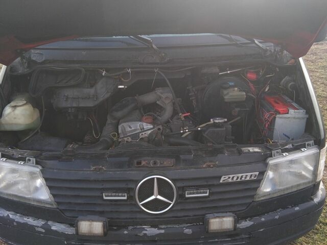 Чорний Мерседес Sprinter, об'ємом двигуна 2.3 л та пробігом 500 тис. км за 3000 $, фото 7 на Automoto.ua