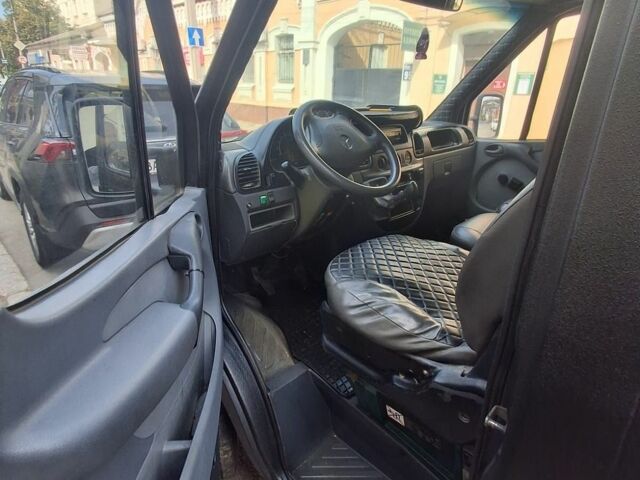 Чорний Мерседес Sprinter, об'ємом двигуна 2.15 л та пробігом 450 тис. км за 7800 $, фото 9 на Automoto.ua