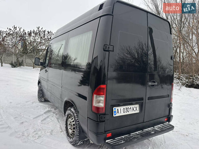 Черный Мерседес Sprinter, объемом двигателя 2.15 л и пробегом 505 тыс. км за 6800 $, фото 4 на Automoto.ua