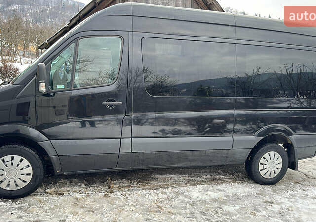 Черный Мерседес Sprinter, объемом двигателя 3.22 л и пробегом 750 тыс. км за 11500 $, фото 6 на Automoto.ua