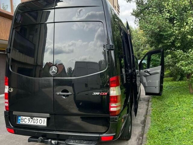 Чорний Мерседес Sprinter, об'ємом двигуна 2.99 л та пробігом 505 тис. км за 20300 $, фото 2 на Automoto.ua