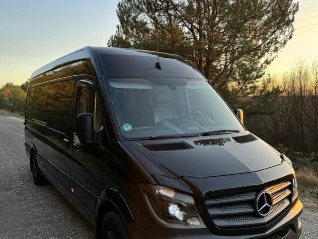 Чорний Мерседес Sprinter, об'ємом двигуна 3 л та пробігом 320 тис. км за 35000 $, фото 1 на Automoto.ua