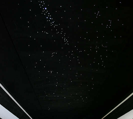 Черный Мерседес Sprinter, объемом двигателя 2.14 л и пробегом 430 тыс. км за 68000 $, фото 27 на Automoto.ua