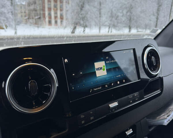 Чорний Мерседес Sprinter, об'ємом двигуна 2.2 л та пробігом 255 тис. км за 42300 $, фото 16 на Automoto.ua