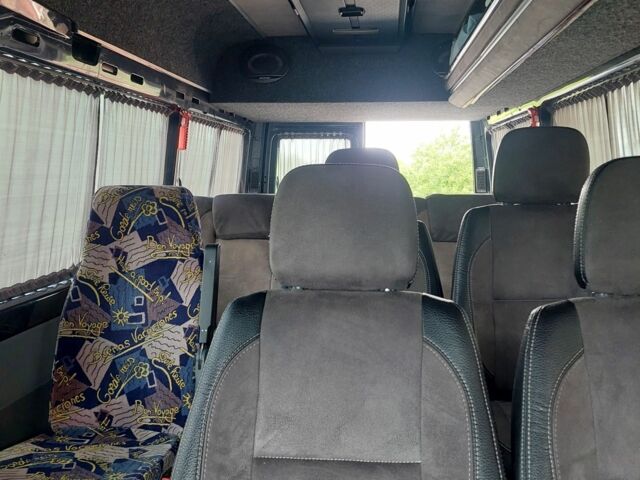 Чорний Мерседес Sprinter, об'ємом двигуна 0 л та пробігом 480 тис. км за 11300 $, фото 3 на Automoto.ua