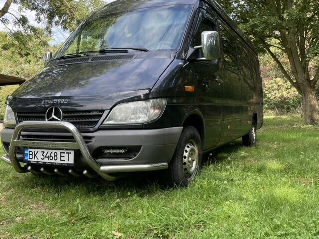Чорний Мерседес Sprinter, об'ємом двигуна 2.1 л та пробігом 450 тис. км за 15300 $, фото 6 на Automoto.ua