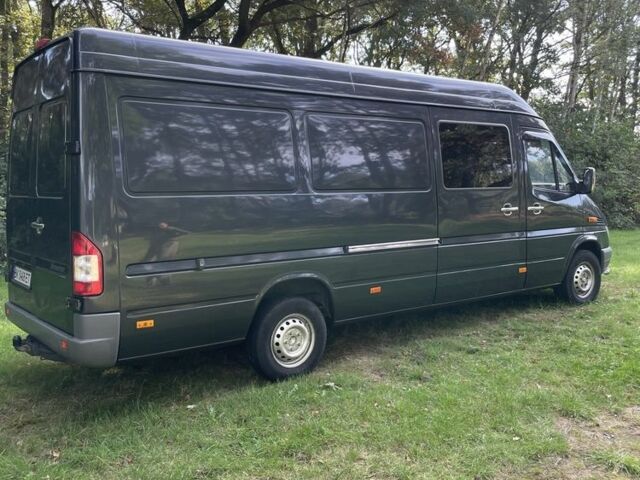 Чорний Мерседес Sprinter, об'ємом двигуна 2.1 л та пробігом 450 тис. км за 15300 $, фото 1 на Automoto.ua