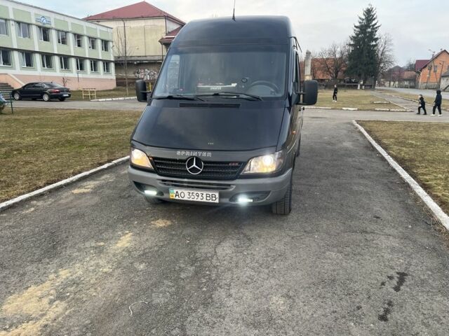 Чорний Мерседес Sprinter, об'ємом двигуна 2.2 л та пробігом 90 тис. км за 7999 $, фото 1 на Automoto.ua