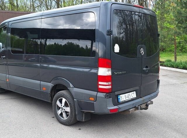 Чорний Мерседес Sprinter, об'ємом двигуна 0.18 л та пробігом 650 тис. км за 8500 $, фото 5 на Automoto.ua