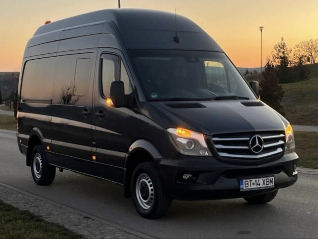 Черный Мерседес Sprinter, объемом двигателя 3 л и пробегом 349 тыс. км за 18600 $, фото 1 на Automoto.ua