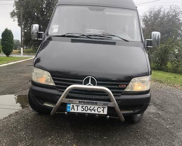 Черный Мерседес Sprinter, объемом двигателя 2.9 л и пробегом 885 тыс. км за 7600 $, фото 9 на Automoto.ua