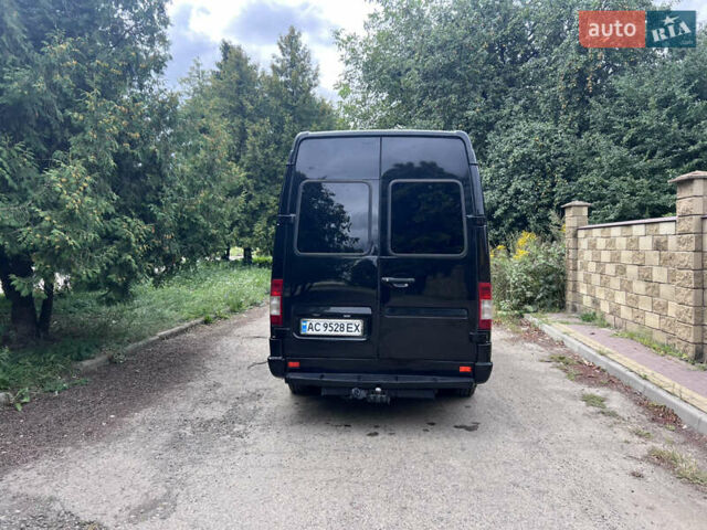 Черный Мерседес Sprinter, объемом двигателя 2.1 л и пробегом 475 тыс. км за 11200 $, фото 3 на Automoto.ua
