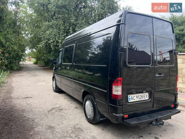 Черный Мерседес Sprinter, объемом двигателя 2.1 л и пробегом 475 тыс. км за 11200 $, фото 5 на Automoto.ua