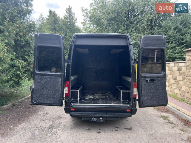 Черный Мерседес Sprinter, объемом двигателя 2.1 л и пробегом 475 тыс. км за 11200 $, фото 6 на Automoto.ua