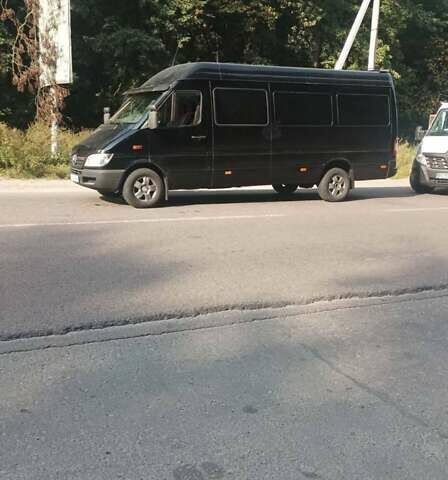 Черный Мерседес Sprinter, объемом двигателя 2.7 л и пробегом 23 тыс. км за 10500 $, фото 9 на Automoto.ua
