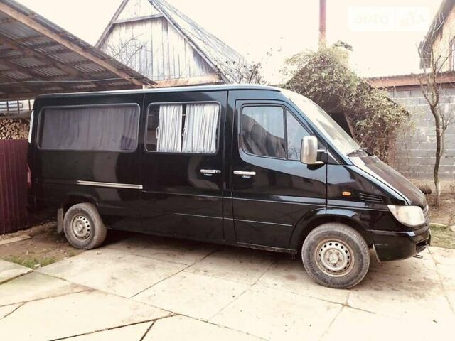 Чорний Мерседес Sprinter, об'ємом двигуна 0 л та пробігом 172 тис. км за 9300 $, фото 4 на Automoto.ua