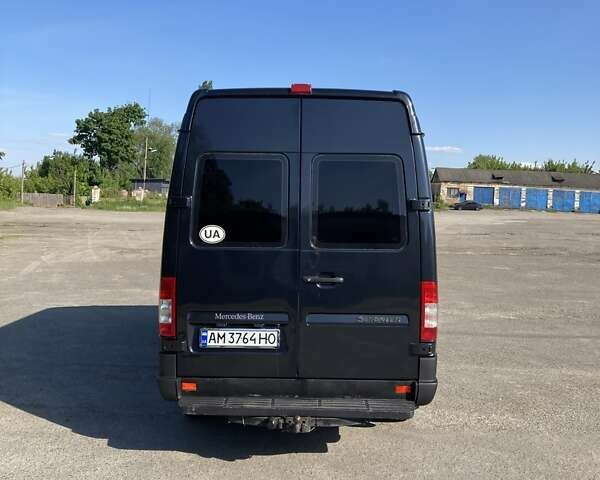 Чорний Мерседес Sprinter, об'ємом двигуна 2.7 л та пробігом 700 тис. км за 11000 $, фото 8 на Automoto.ua