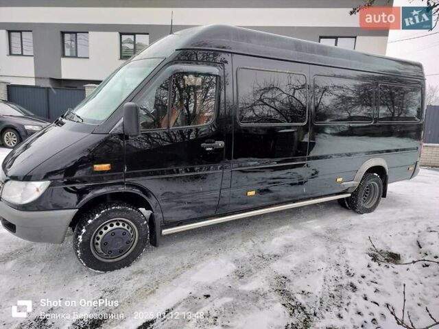 Черный Мерседес Sprinter, объемом двигателя 2.7 л и пробегом 450 тыс. км за 18000 $, фото 19 на Automoto.ua