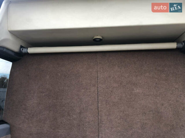 Черный Мерседес Sprinter, объемом двигателя 0 л и пробегом 280 тыс. км за 15500 $, фото 6 на Automoto.ua