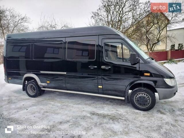 Черный Мерседес Sprinter, объемом двигателя 2.7 л и пробегом 450 тыс. км за 18000 $, фото 18 на Automoto.ua