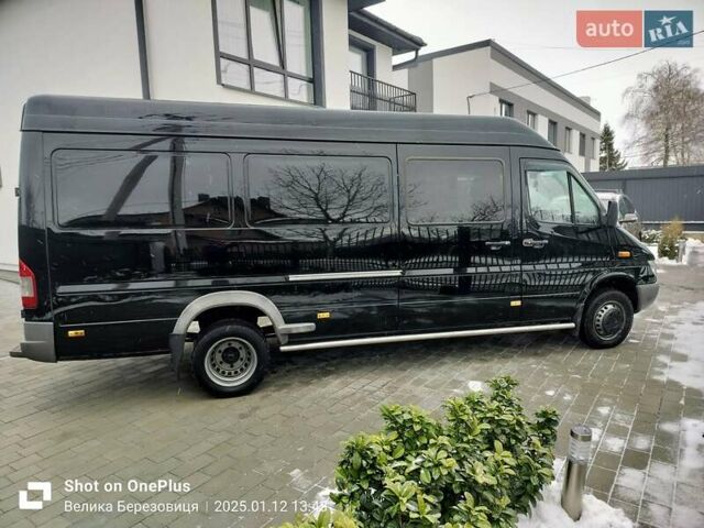 Черный Мерседес Sprinter, объемом двигателя 2.7 л и пробегом 450 тыс. км за 18000 $, фото 31 на Automoto.ua