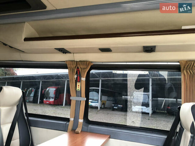 Черный Мерседес Sprinter, объемом двигателя 0 л и пробегом 280 тыс. км за 15500 $, фото 8 на Automoto.ua
