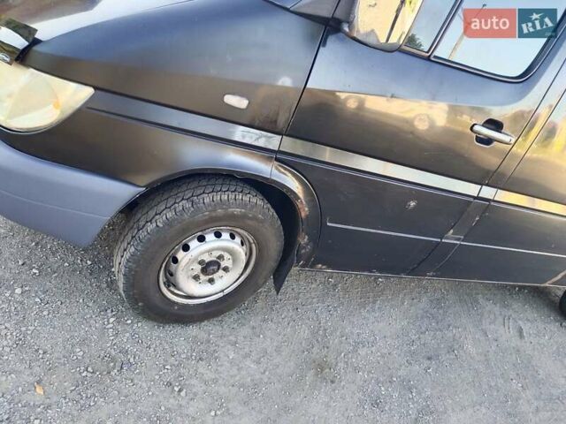 Черный Мерседес Sprinter, объемом двигателя 0 л и пробегом 590 тыс. км за 6800 $, фото 20 на Automoto.ua