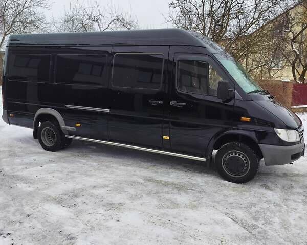 Черный Мерседес Sprinter, объемом двигателя 2.7 л и пробегом 450 тыс. км за 18000 $, фото 17 на Automoto.ua