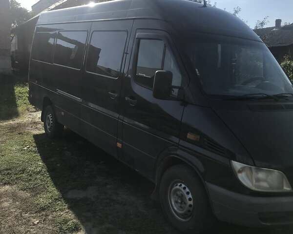 Черный Мерседес Sprinter, объемом двигателя 2.7 л и пробегом 100 тыс. км за 10300 $, фото 2 на Automoto.ua
