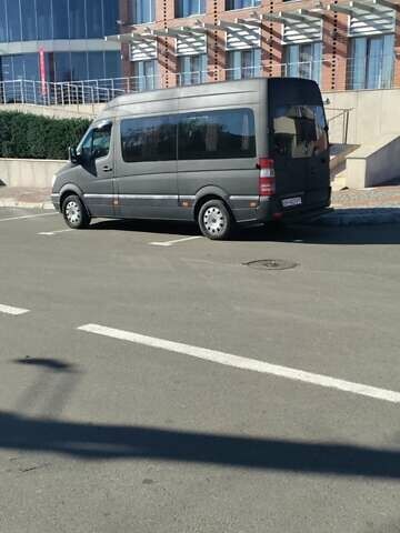Черный Мерседес Sprinter, объемом двигателя 2.1 л и пробегом 885 тыс. км за 11000 $, фото 6 на Automoto.ua