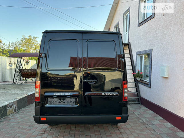 Чорний Мерседес Sprinter, об'ємом двигуна 2.15 л та пробігом 290 тис. км за 7999 $, фото 5 на Automoto.ua