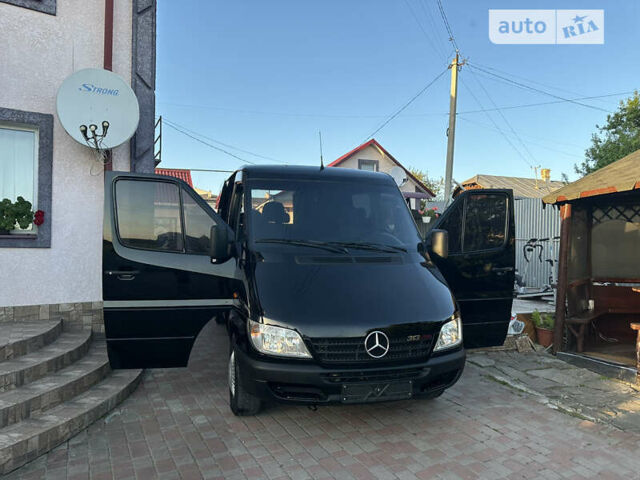 Чорний Мерседес Sprinter, об'ємом двигуна 2.15 л та пробігом 290 тис. км за 7999 $, фото 32 на Automoto.ua