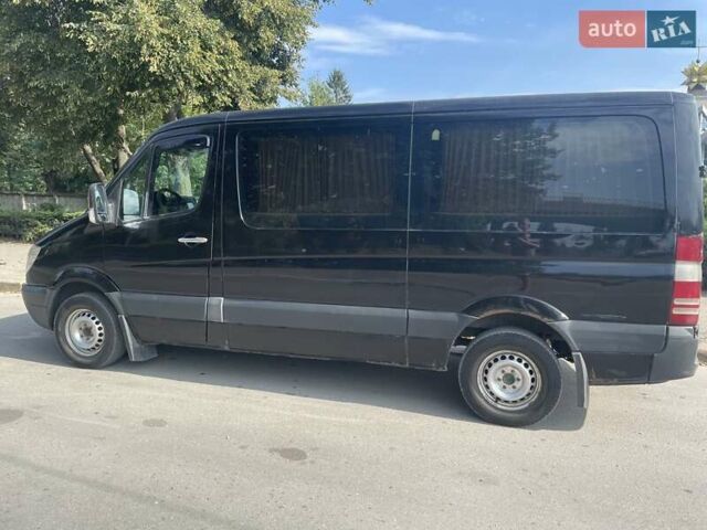Черный Мерседес Sprinter, объемом двигателя 2.15 л и пробегом 395 тыс. км за 7900 $, фото 3 на Automoto.ua