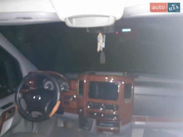 Черный Мерседес Sprinter, объемом двигателя 2.2 л и пробегом 476 тыс. км за 10200 $, фото 5 на Automoto.ua
