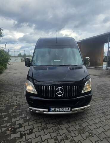 Черный Мерседес Sprinter, объемом двигателя 0 л и пробегом 240 тыс. км за 17900 $, фото 3 на Automoto.ua