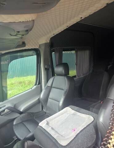 Черный Мерседес Sprinter, объемом двигателя 0 л и пробегом 240 тыс. км за 17900 $, фото 11 на Automoto.ua