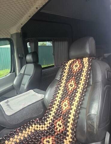 Черный Мерседес Sprinter, объемом двигателя 0 л и пробегом 240 тыс. км за 17900 $, фото 12 на Automoto.ua