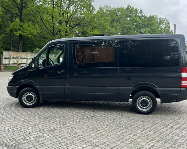Черный Мерседес Sprinter, объемом двигателя 3 л и пробегом 740 тыс. км за 11884 $, фото 6 на Automoto.ua