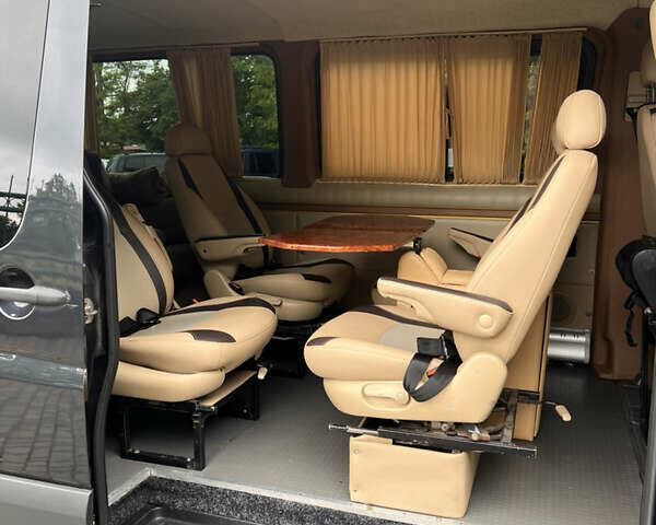 Черный Мерседес Sprinter, объемом двигателя 3 л и пробегом 740 тыс. км за 11884 $, фото 13 на Automoto.ua