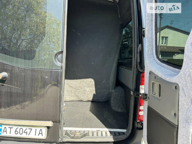 Чорний Мерседес Sprinter, об'ємом двигуна 2.99 л та пробігом 650 тис. км за 16000 $, фото 1 на Automoto.ua