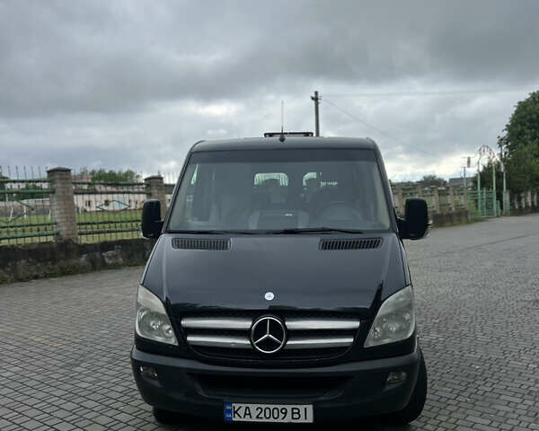 Чорний Мерседес Sprinter, об'ємом двигуна 3 л та пробігом 740 тис. км за 11842 $, фото 5 на Automoto.ua
