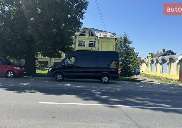 Черный Мерседес Sprinter, объемом двигателя 3.2 л и пробегом 600 тыс. км за 13000 $, фото 4 на Automoto.ua