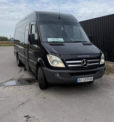 Черный Мерседес Sprinter, объемом двигателя 2.99 л и пробегом 273 тыс. км за 35000 $, фото 8 на Automoto.ua