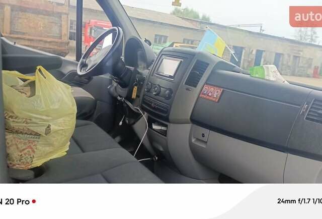Чорний Мерседес Sprinter, об'ємом двигуна 0 л та пробігом 668 тис. км за 22500 $, фото 1 на Automoto.ua