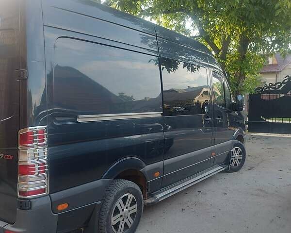 Черный Мерседес Sprinter, объемом двигателя 3 л и пробегом 445 тыс. км за 24400 $, фото 27 на Automoto.ua