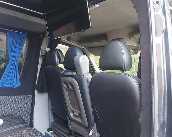 Черный Мерседес Sprinter, объемом двигателя 3 л и пробегом 445 тыс. км за 24400 $, фото 14 на Automoto.ua
