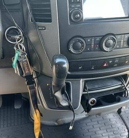 Черный Мерседес Sprinter, объемом двигателя 2.14 л и пробегом 20 тыс. км за 22500 $, фото 10 на Automoto.ua